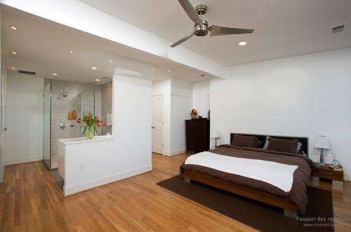 Дизайн спальни с ванной комнатой. Отделка и оборудование ванной (душа) в спальне