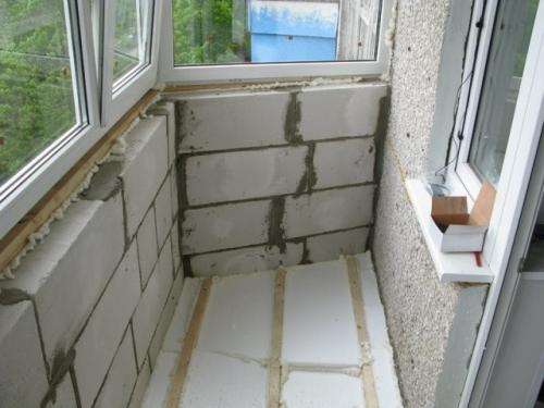 Как сделать балкон жилым помещением. Способы сделать балкон теплым