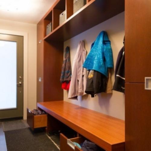 Идеи ремонта для коридора. Идеи для ремонта прихожей своими руками 23