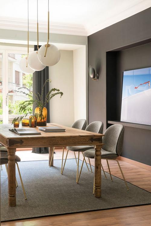 Куркума и морская волна: квартира с интересными цветовыми сочетаниями в Барселоне 05