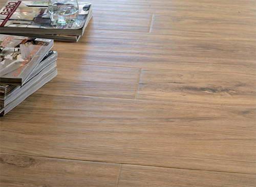 Фартук на кухню плитка под дерево. Плитка и керамогранит под дерево для пола на кухне