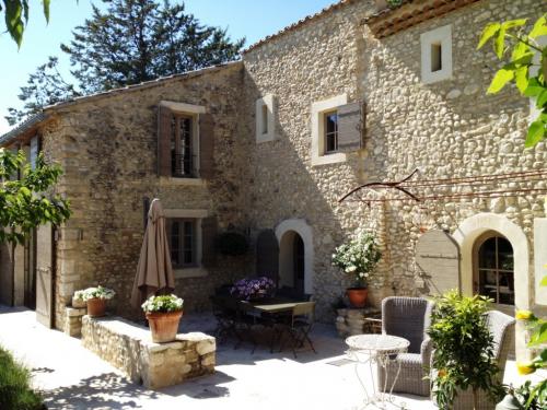 Как оформить дачу в стиле прованс. Особенности фасада дома в стиле прованс