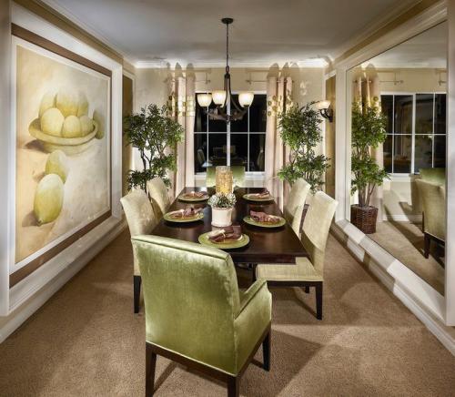 Зеркальная стена в интерьере 13