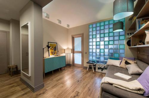 Перепланировка однокомнатной квартиры в двухкомнатную в панельном доме. Переделка однокомнатной квартиры в уютную двухкомнатную для разного количества человек