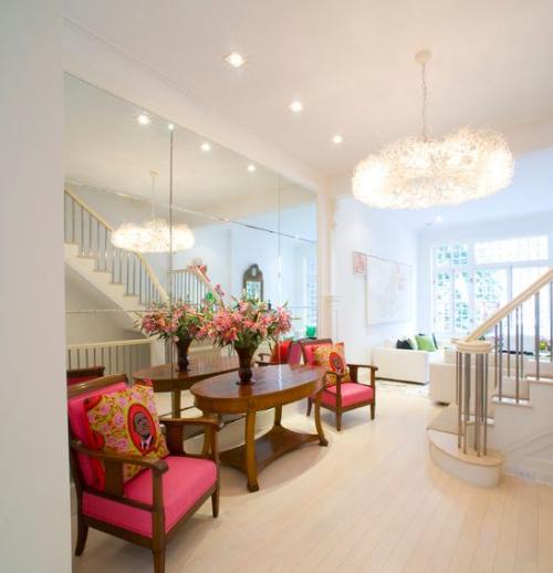 Зеркальная стена в интерьере 11