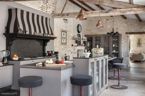 Винтажная Франция: особняк 19 века обрел новую жизнь 01