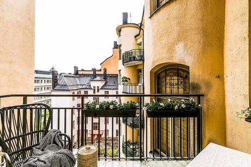 Скандинавский интерьер с классическим характером 12