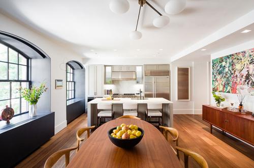 Сводчатые потолки и винтажные детали: лофт в Нью-Йорке 06