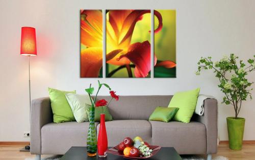 Как правильно вешать картины в квартире. Как развесить картины в квартире: основные правила 29 Как правильно вешать картины в квартире. Как развесить картины в квартире: основные правила 29