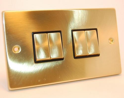 Серебристые розетки в интерьере. Розетки и выключатели – дизайн под стиль интерьера