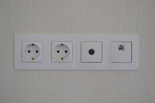 Выбор розеток и выключателей. Розетки в квартире: какие лучше ставить? Самые популярные виды и их характеристики
