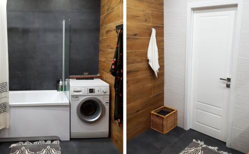 Дизайн маленькой ванной под дерево. Применить плитку под дерево в интерьер ванной комнаты можно несколькими способами.