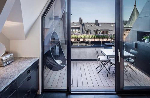 Просторный минималистичный лофт в Стокгольме (160 кв. м) 03