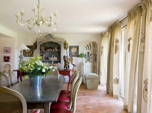 Дом в цветочек 03