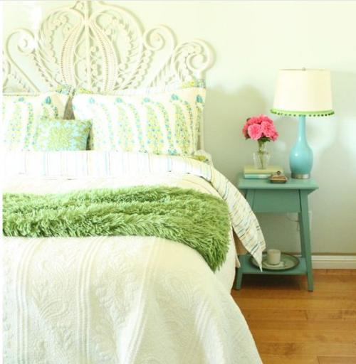 Цвет морской волны в интерьере 14