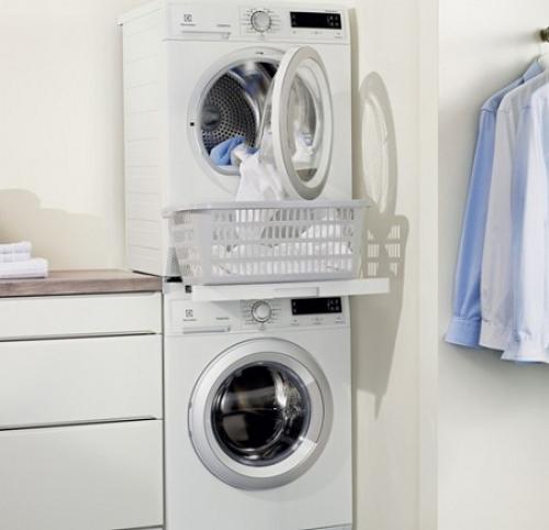 Гардеробная со стиральной машиной. Стиральная машина в кладовке/гардеробной - делать или не делать? 14