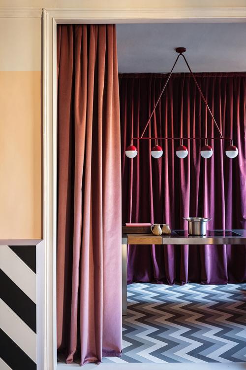 Модная творческая квартира в Милане 03