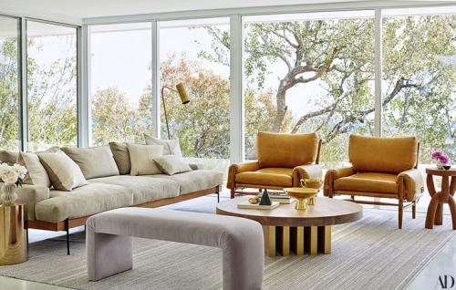 Светлый современный дом актрисы Мэнди Мур в Калифорнии 01