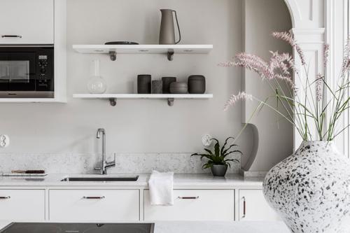 Элегантный белый интерьер в Гетеборге 08