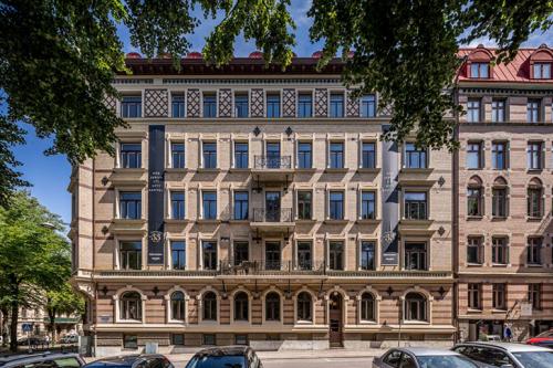 Элегантный белый интерьер в Гетеборге 26