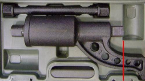 Закручивание винтовых свай дрелью