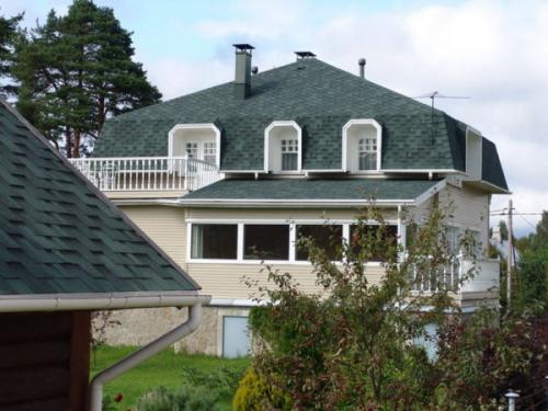 Односкатная ломаная крыша. Что представляет собой ломаная крыша