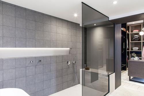 Минимализм и четкие линии: красивый и сдержанный интерьер дома во Франции 18