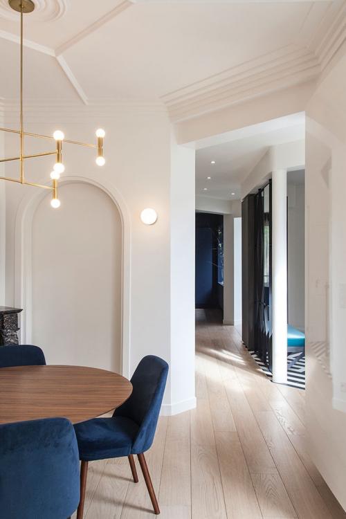 Минимализм и четкие линии: красивый и сдержанный интерьер дома во Франции 06