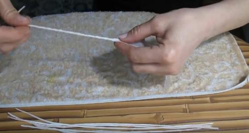 Хлебница из пластиковых бутылок своими руками. Как сделать старинную бронзовую хлебницу из пластиковой бутылки и старых газет