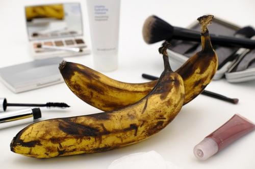 Почернели бананы, что приготовить. Что будет если есть почерневшие бананы?