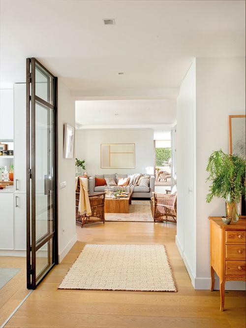 Уютный дом в бывшем офисном помещении в Мадриде 06