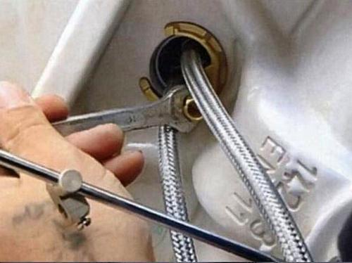 Какой смеситель для какой раковины. Излив 09 Какой смеситель для какой раковины. Излив 09