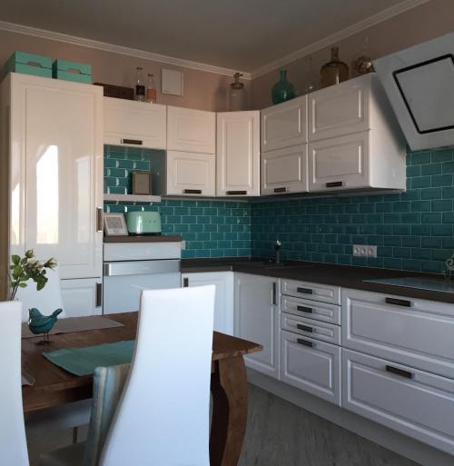 Кухня сочетание цветов фасадов. Выбираем цвет кухонного гарнитура