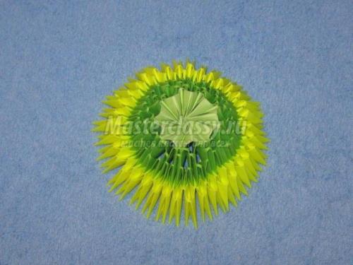 Как из бутылок сделать пальму. Как сделать пальму из пластиковых бутылок 04