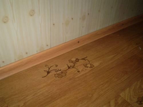 Плинтуса цвет, как выбрать. Что учитывать при подборе плинтуса по цвету для деревянных полов 02 Плинтуса цвет, как выбрать. Что учитывать при подборе плинтуса по цвету для деревянных полов 02