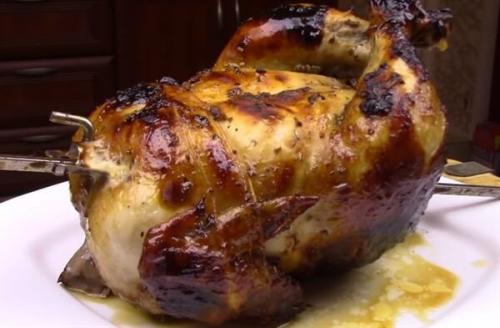 Курочка с хрустящей корочкой. Готовим курицу гриль на вертеле с медом 04