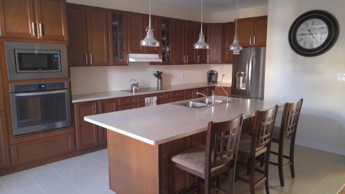 Кухня сочетание цветов фасадов. Выбираем цвет кухонного гарнитура