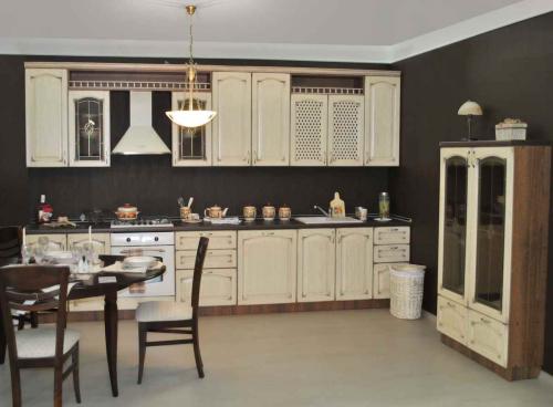 Интерьер кухни в загородном доме. Каким может быть дизайн кухни в загородном доме