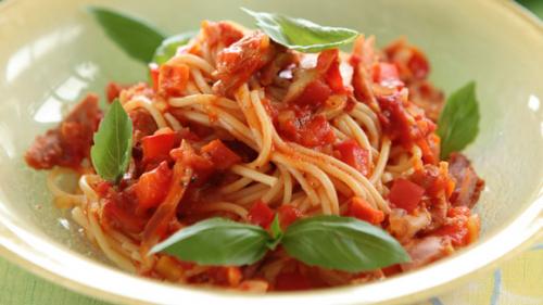 Паста овощная в томатном соусе. Спагетти с овощами в томатном соусе