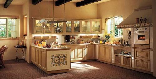 Шкаф в стиле кантри. Кухонные гарнитуры