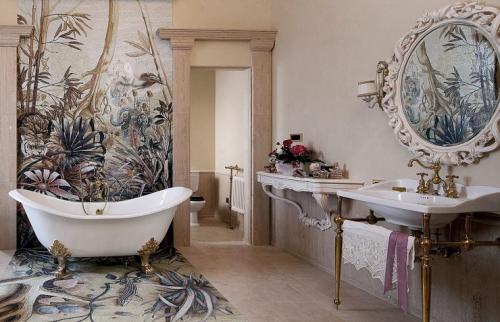 Декор стен в ванной комнате. Отделочные материалы