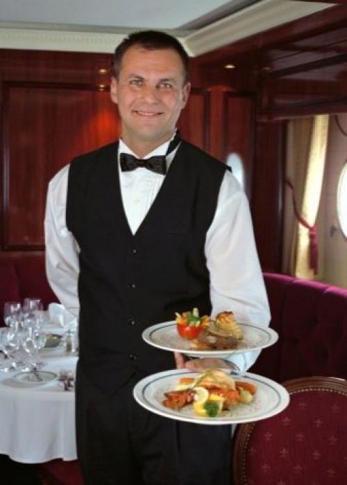 Правила этикета, как вести себя за столом. Как себя вести за столом 02