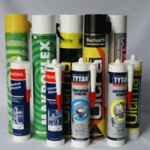 Чем заделать щель между акриловой ванной и стеной из плитки. Герметизация стыка между акриловой ванной и стеной 01