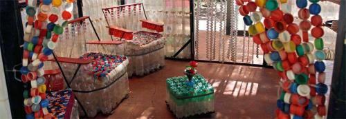 Мебель из пластиковых бутылок пошаговая инструкция. Мебель и предметы интерьера из пластиковых бутылок