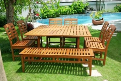 Садовый столик из плитки. Уличный стол для дачи из дерева