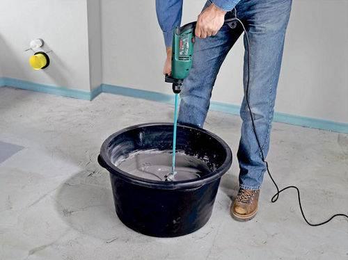 Как заделать щель между ванной и стеной с трубами. Способ №1: Цемент