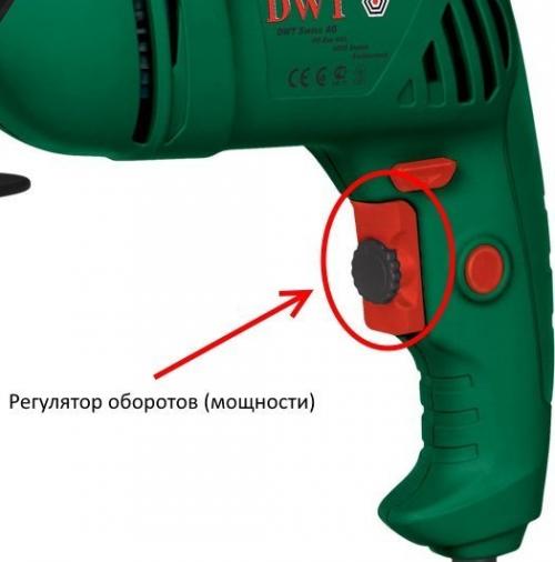 Как заделать щель между ванной и стеной с трубами. Способ №1: Цемент