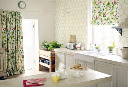 Маленькая кухня во французском стиле. Прованс – все краски природы