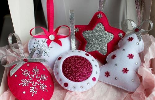 Поделки новый год 2019. Игрушки из фетра 06 Поделки новый год 2019. Игрушки из фетра 06