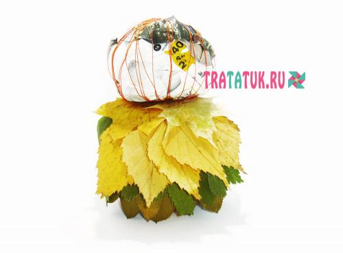 Поделка сова из пластиковой бутылки и листьев. Сова из листьев: яркая объемная поделка своими руками